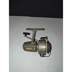 VTG Daiwa No. 7600H Ball Bearing Spinning Reel Anodized Classic Saltwater Surf